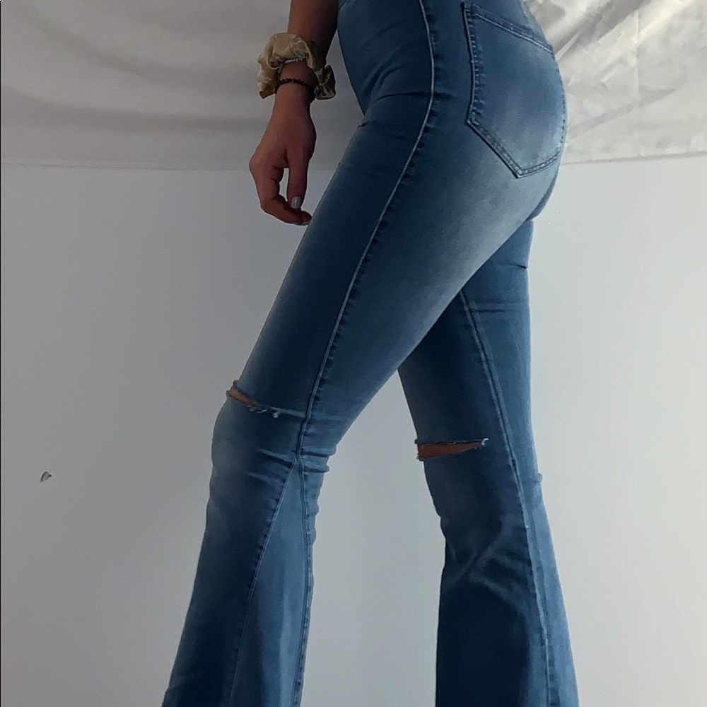 Flared jeans!